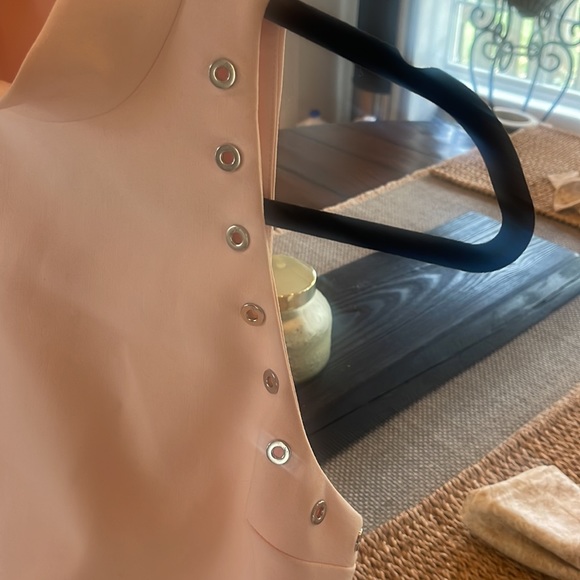 Cinq a sept dress size 6.  Beautiful never worn - Picture 2 of 4